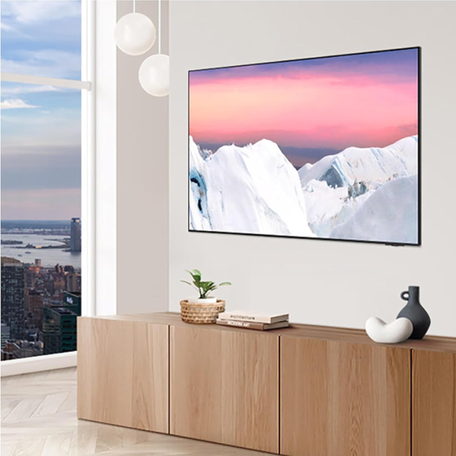 Samsung 83-Inch Class OLED 4K S90C Series Smart TV with Dolby Atmos - Renewed - Image 7
