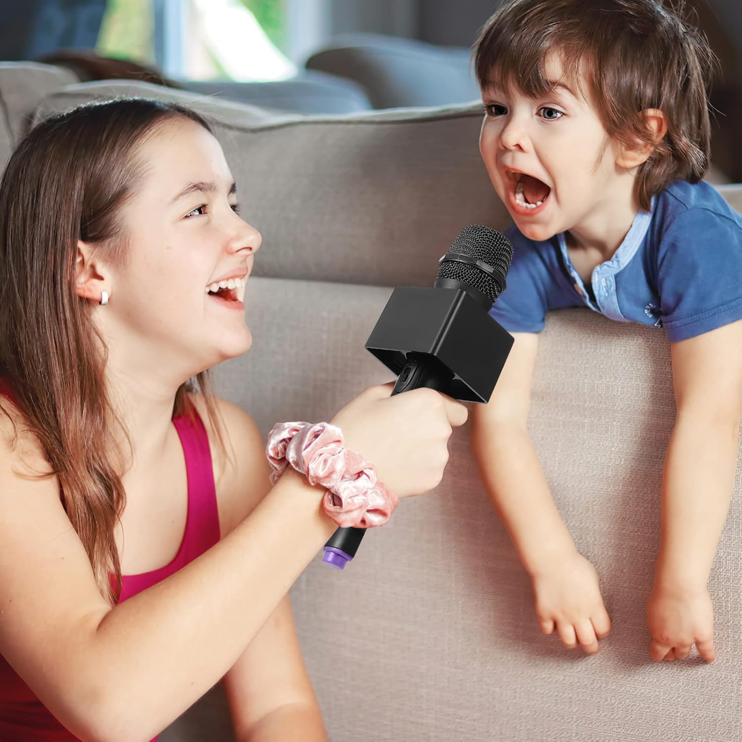 NUOBESTY Pretend Microphone with Stand and Square Cube Prop for Kids' Interview, Karaoke, and Stage Fun - Image 9